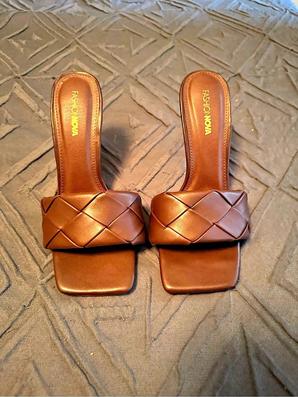 Fashion Nova Cut You Off Mules Brown